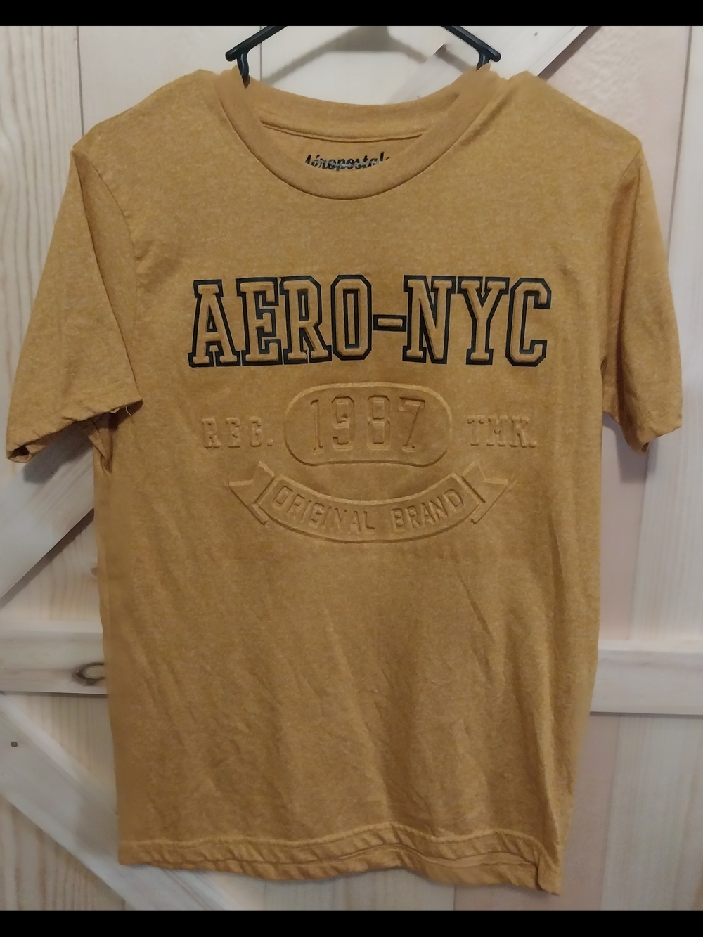 AERO-NYC Men's Short Sleeve T-Shirt in Mustard - Picture 1 of 4